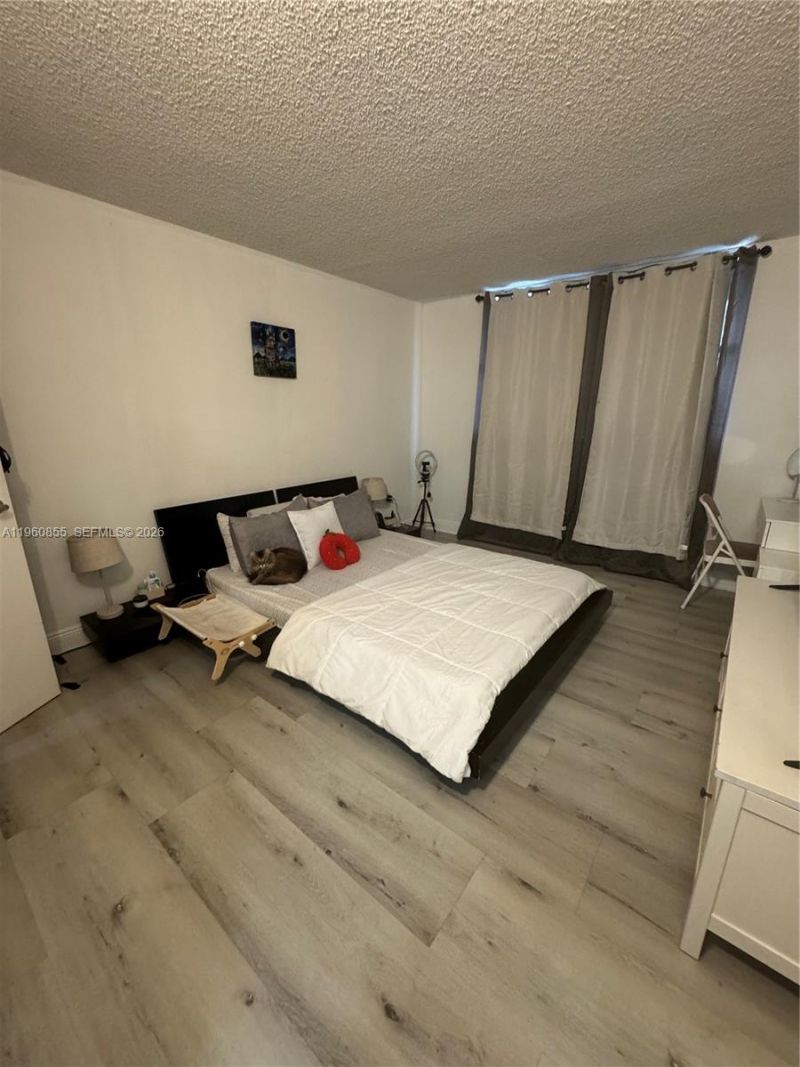 1805 Sans Souci Blvd, Unit 510, North Miami, FL 33181 Photo