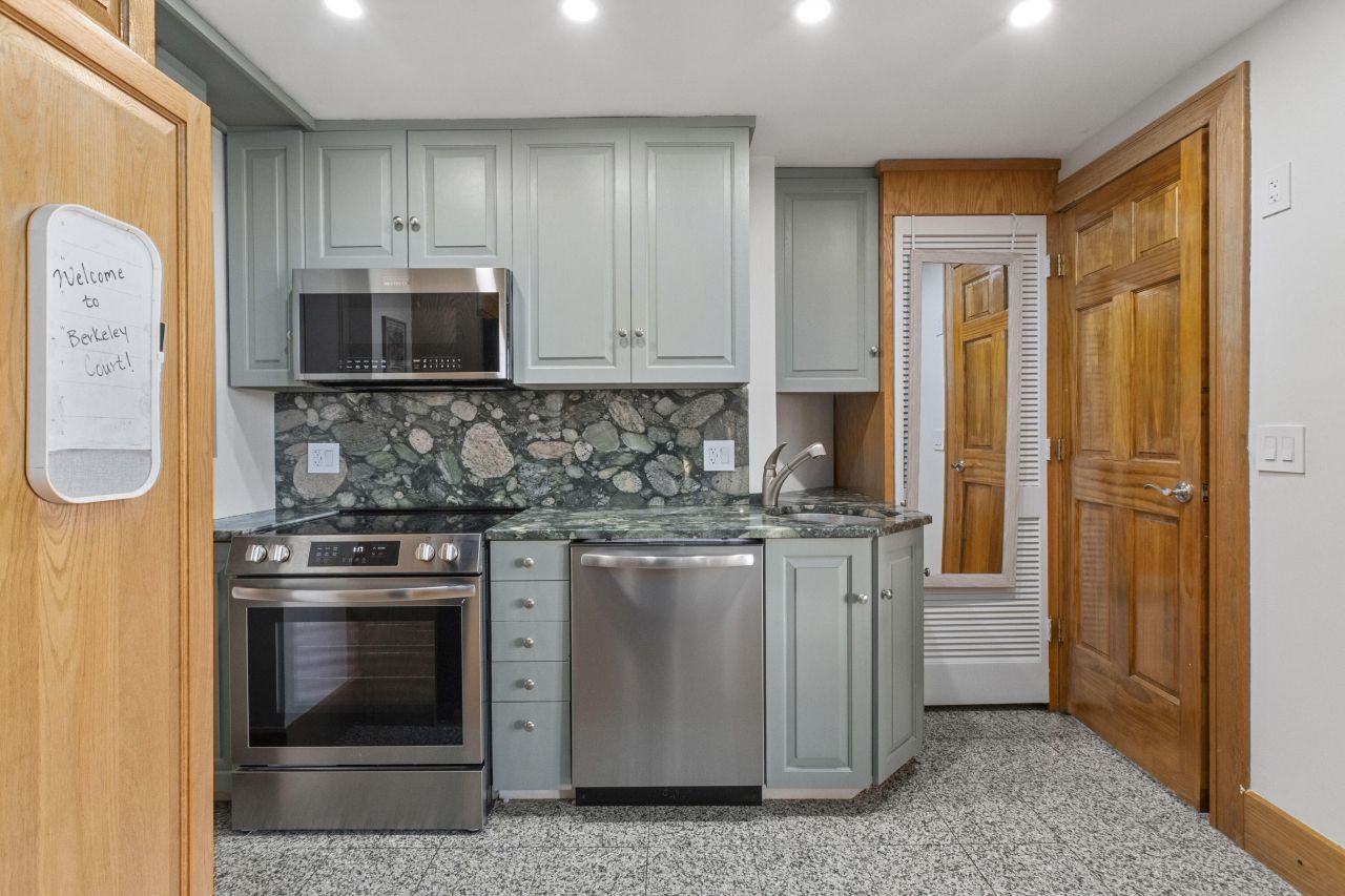 63 Rutledge Avenue Photo 12