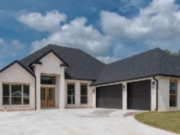 603 Corondelet Lane, Maumelle, AR 72113