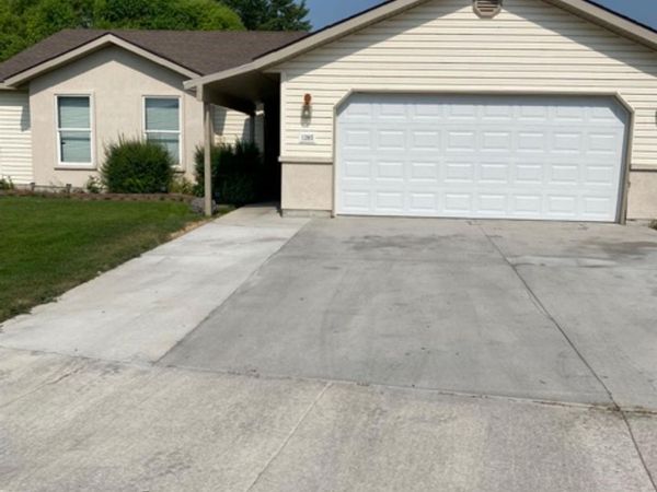 1285 Golden Pheasant Dr, Twin Falls, ID 83301