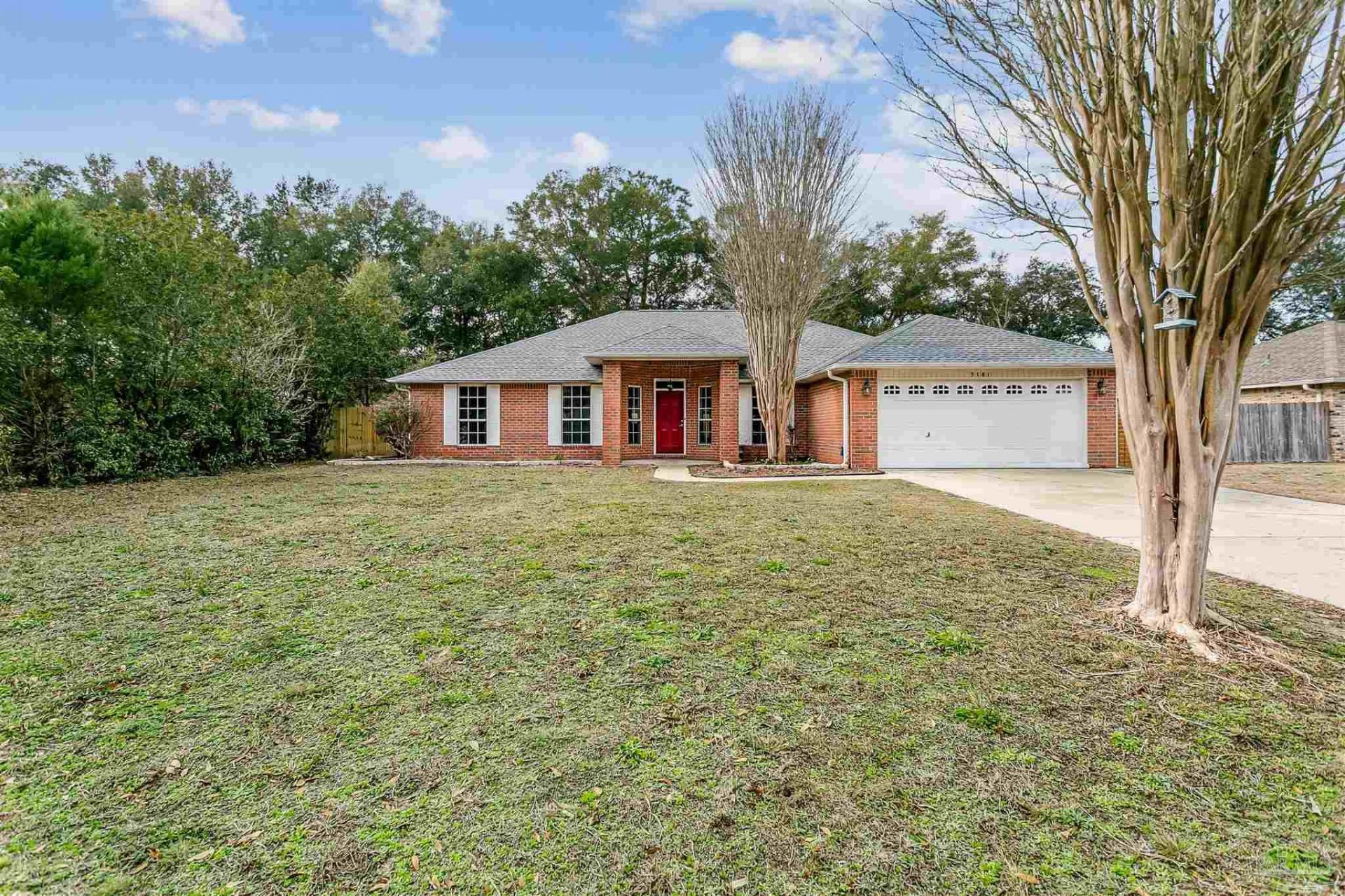 5181 Hawks Nest Dr, Milton, FL 32570 Main Photo