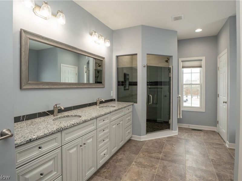 6443 Hills And Dales Road NW, Canton, OH 44708 Photo 23