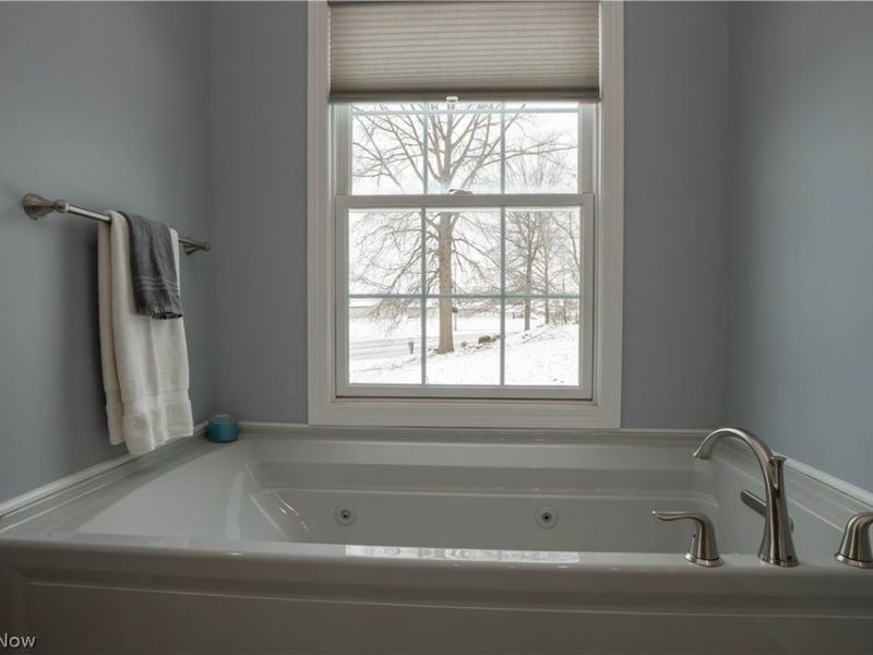 6443 Hills And Dales Road NW, Canton, OH 44708 Photo 24