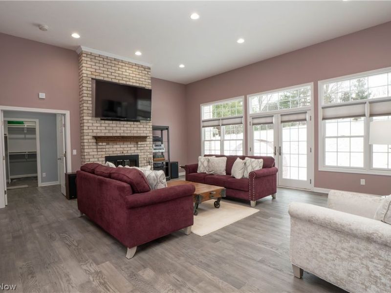 6443 Hills And Dales Road NW, Canton, OH 44708 Photo 5