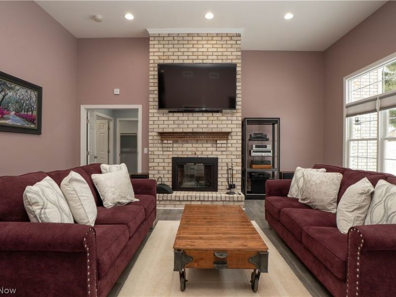 6443 Hills And Dales Road NW, Canton, OH 44708 Photo 8