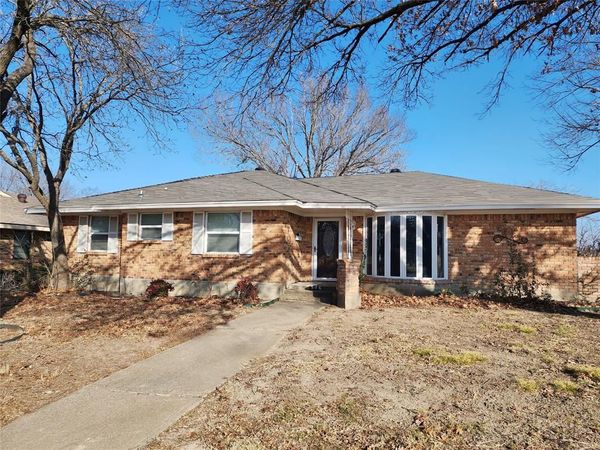 906 Pinedale Lane, Dallas, TX 75241