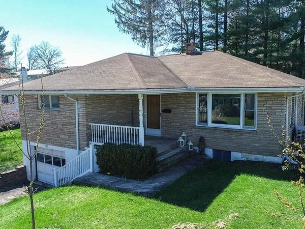 127 S OAKHALL DRIVE, OAKLAND, MD 21550