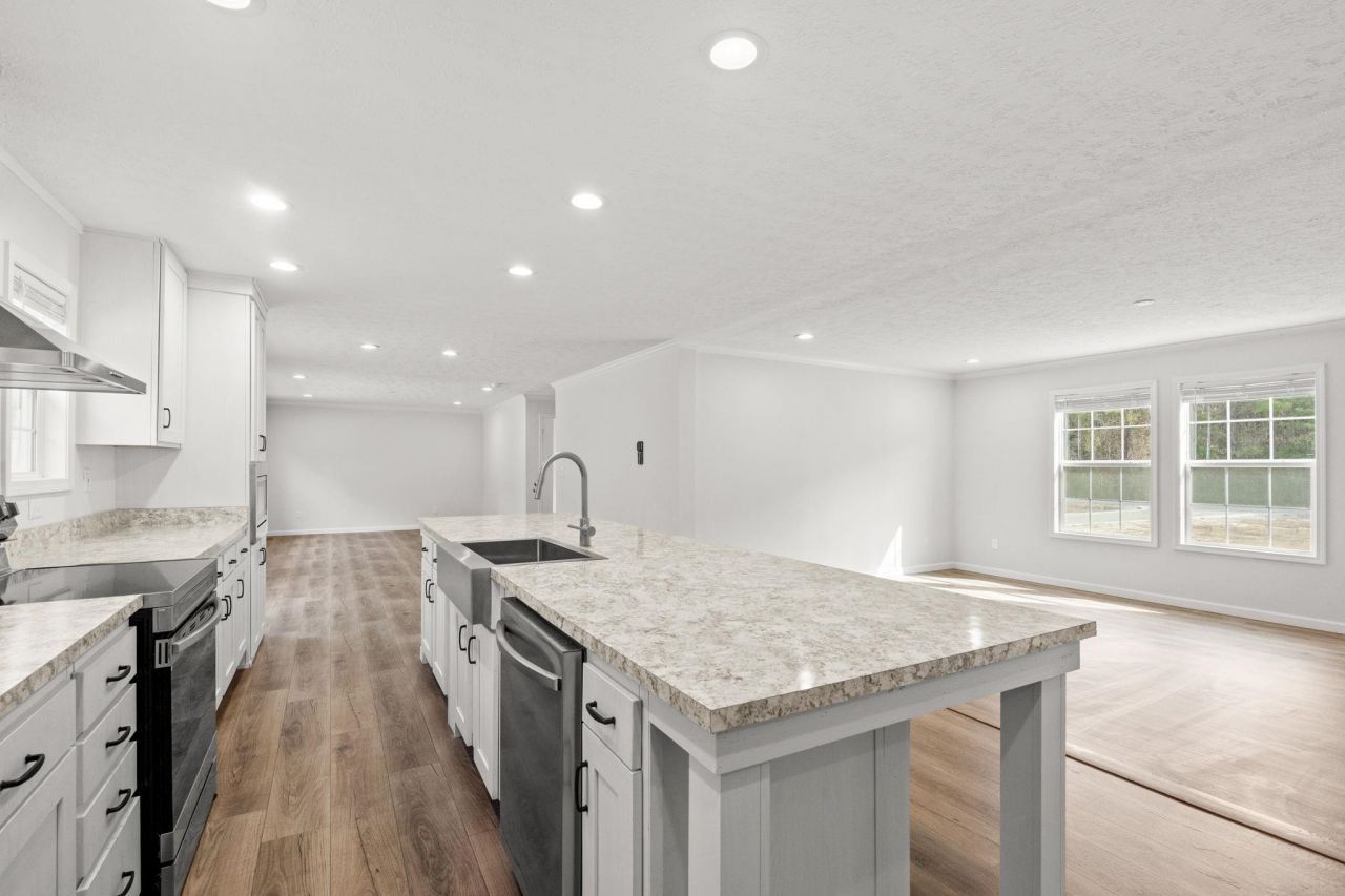 1938 Goose Bay Rd. Photo 10