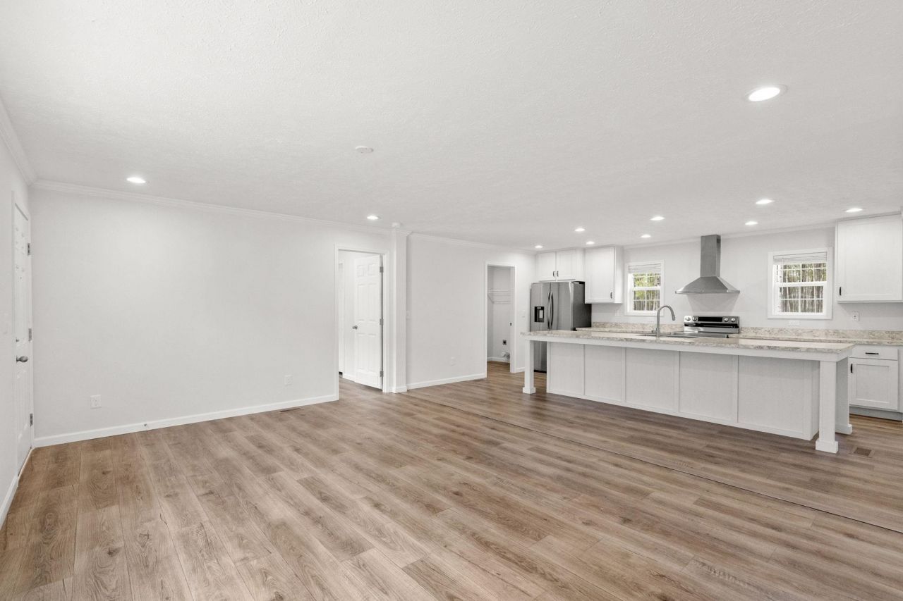 1938 Goose Bay Rd. Photo 12