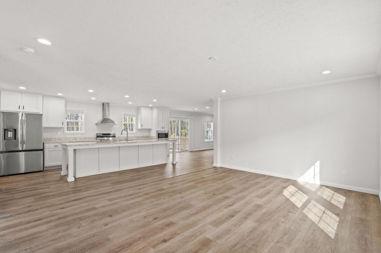 1938 Goose Bay Rd. Photo 13