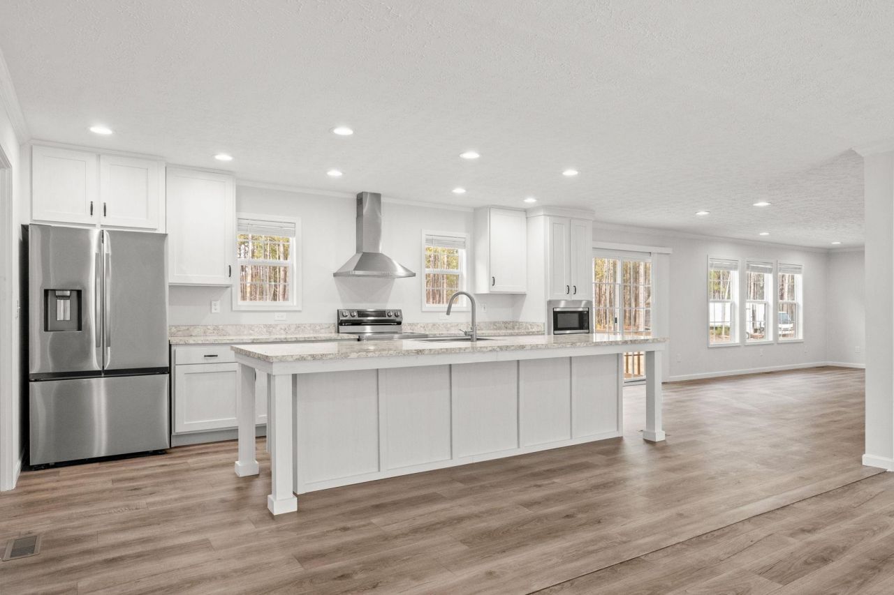 1938 Goose Bay Rd. Photo 4