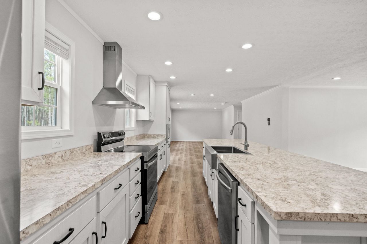 1938 Goose Bay Rd. Photo 8