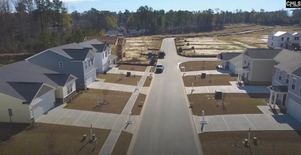 149 Kingfield Drive Photo 5