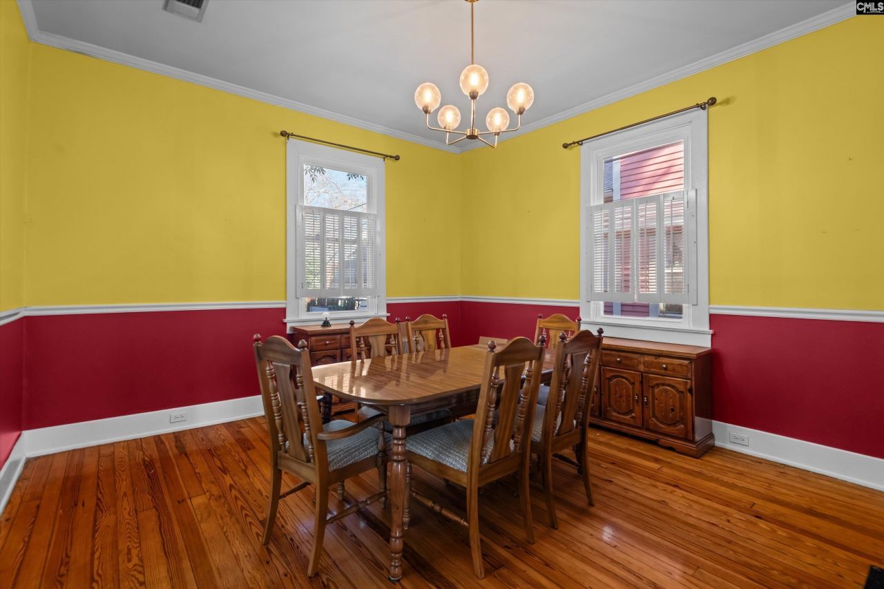 915 Chester Street Photo 18