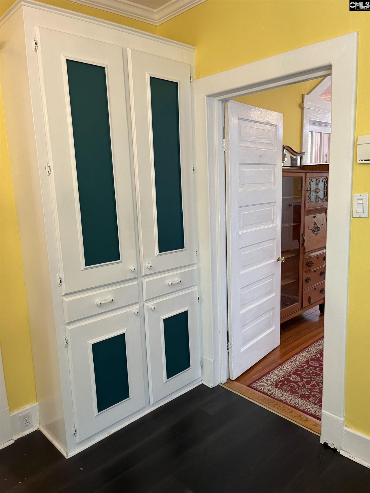 915 Chester Street Photo 18