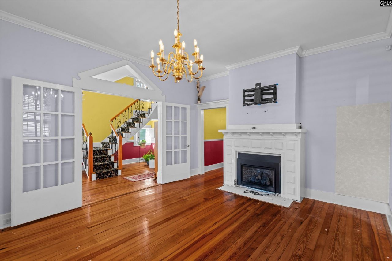 915 Chester Street Photo 21