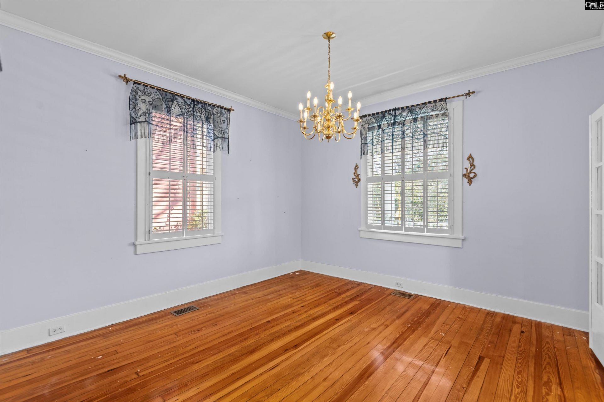 915 Chester Street Photo 23