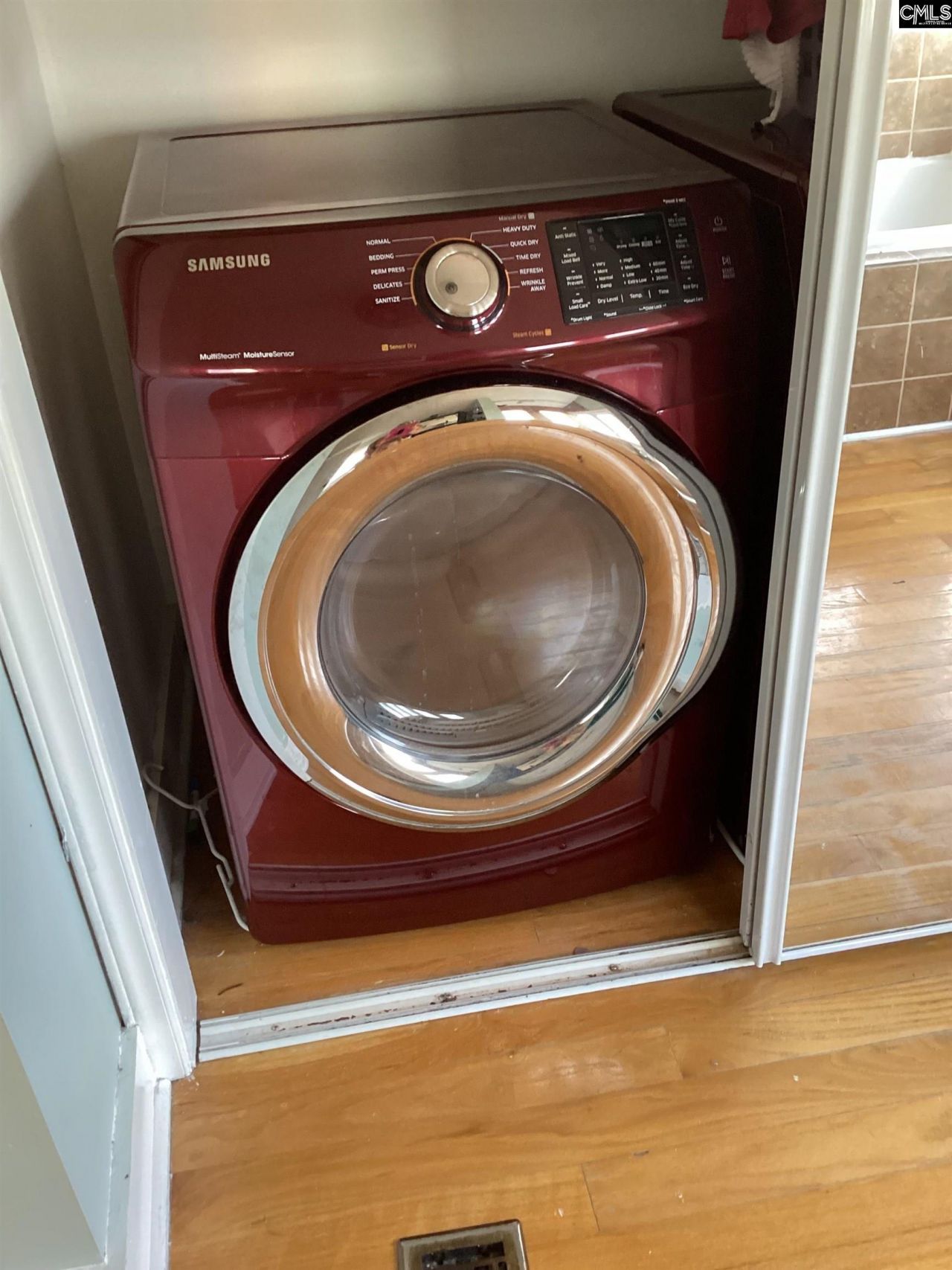 915 Chester Street Photo 30