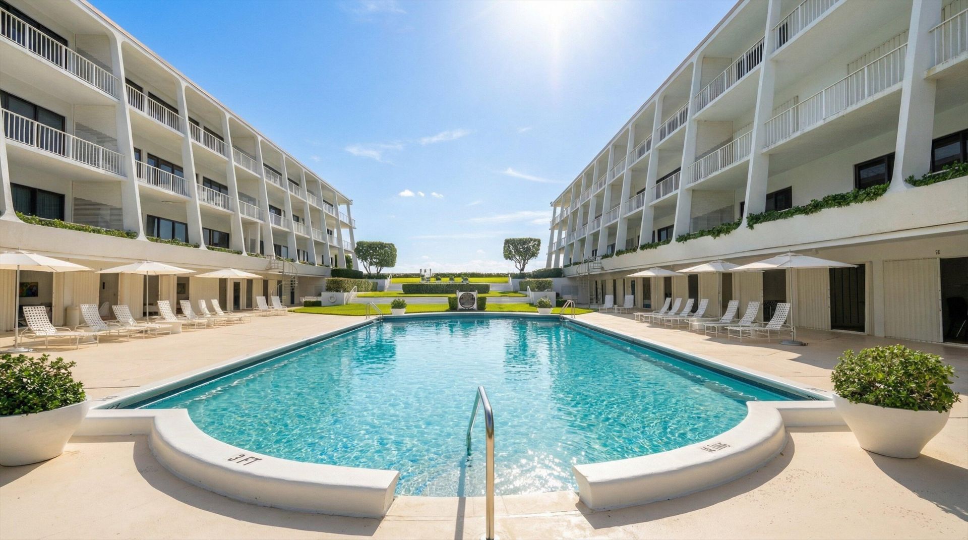 2275 S Ocean Boulevard, Unit 307n & C10, Palm Beach, FL 33480 Photo