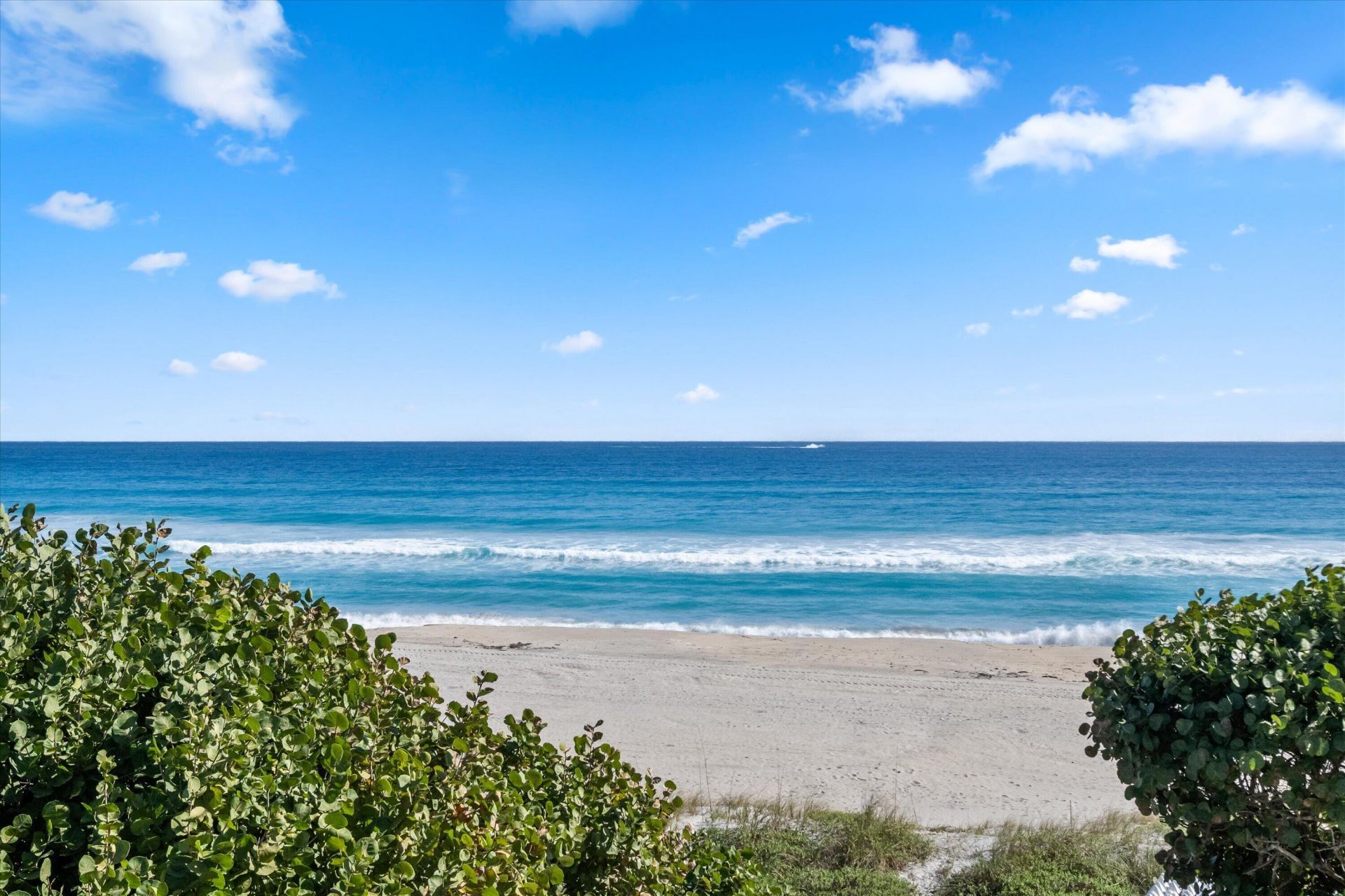 2275 S Ocean Boulevard, Unit 307n & C10, Palm Beach, FL 33480 Photo