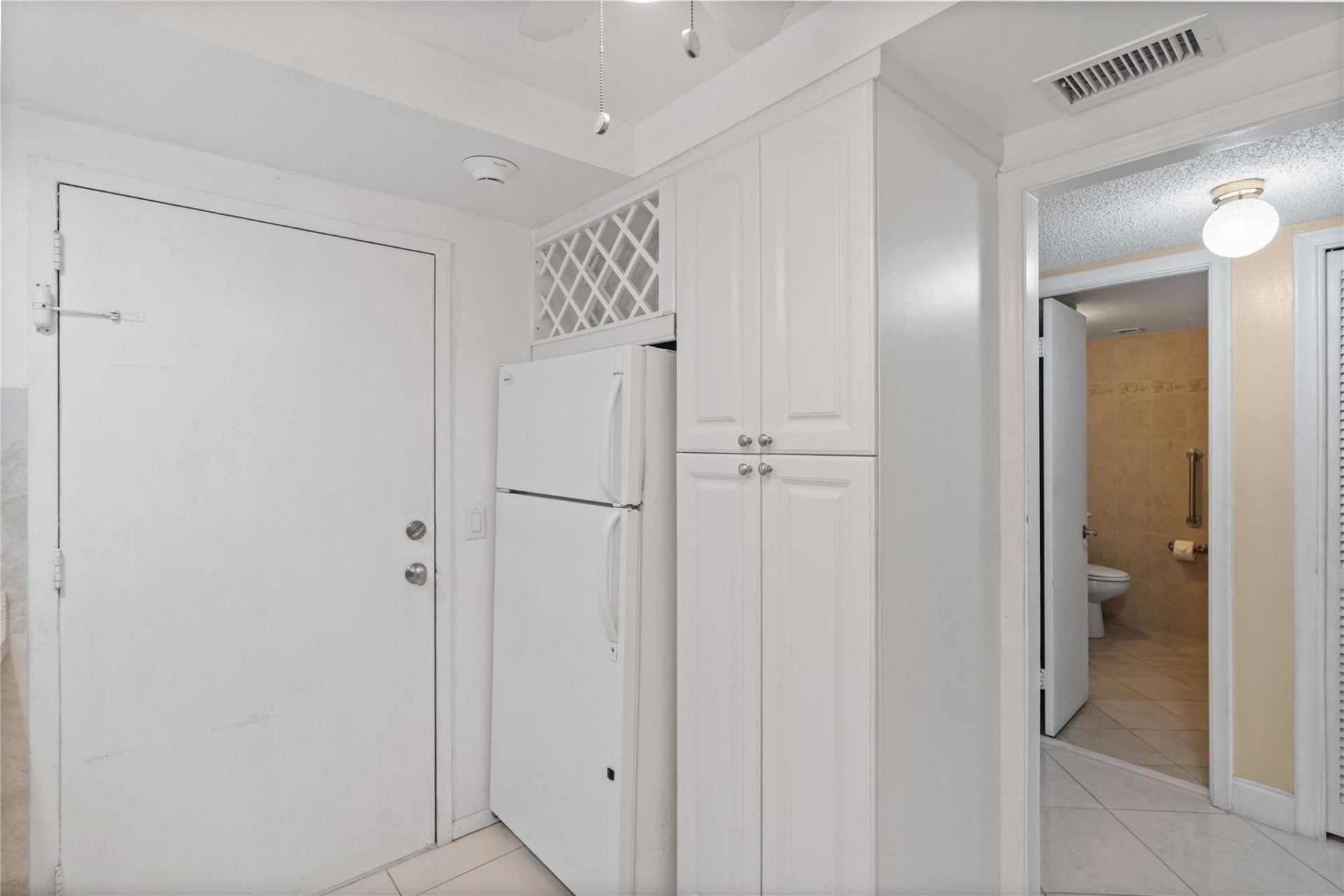 2000 S Ocean Boulevard, Unit 16P, Lauderdale by the Sea, FL 33062 Photo