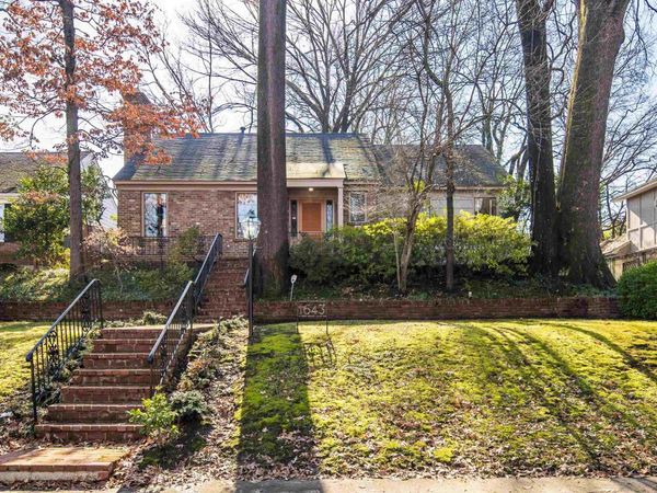 1643 VINTON AVE, Memphis, TN 38104