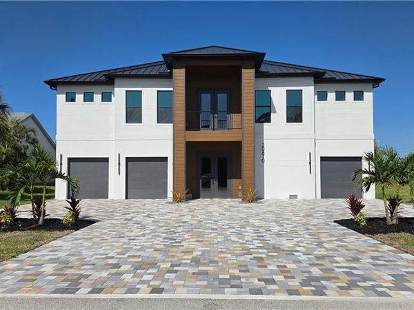 20810 Park PL, ESTERO, FL 33928