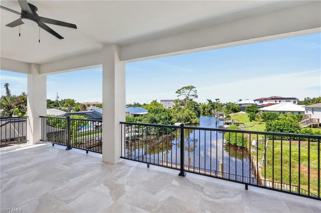 20810 Park Pl, Estero, FL 33928 Photo