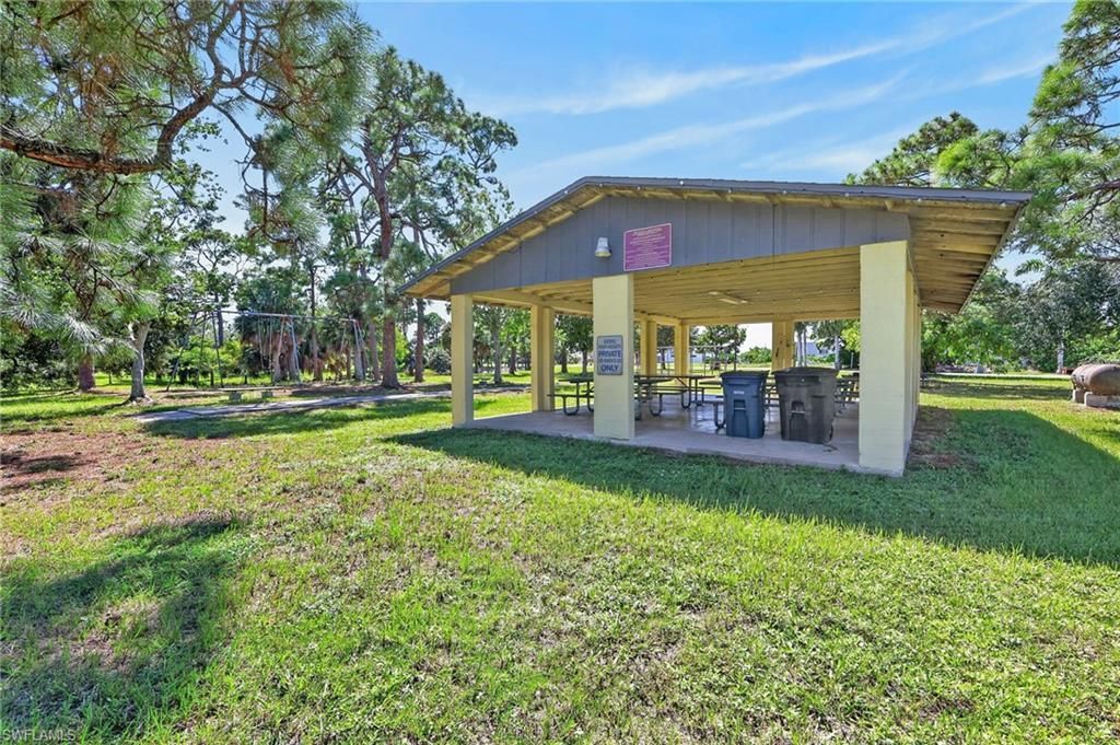 20810 Park Pl, Estero, FL 33928 Photo