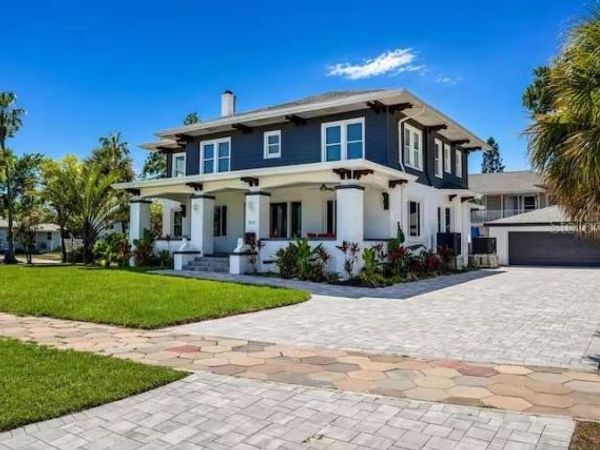 2041 BEACH DR SE, ST PETERSBURG, FL 33705
