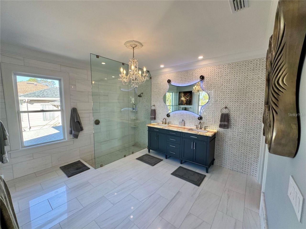 2041 Beach Dr Se, Saint Petersburg, FL 33705 Photo