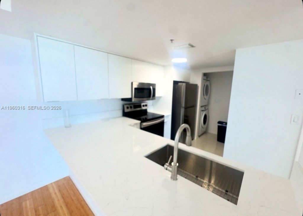 650 West Ave, Unit 1704, Miami Beach, FL 33139 Photo