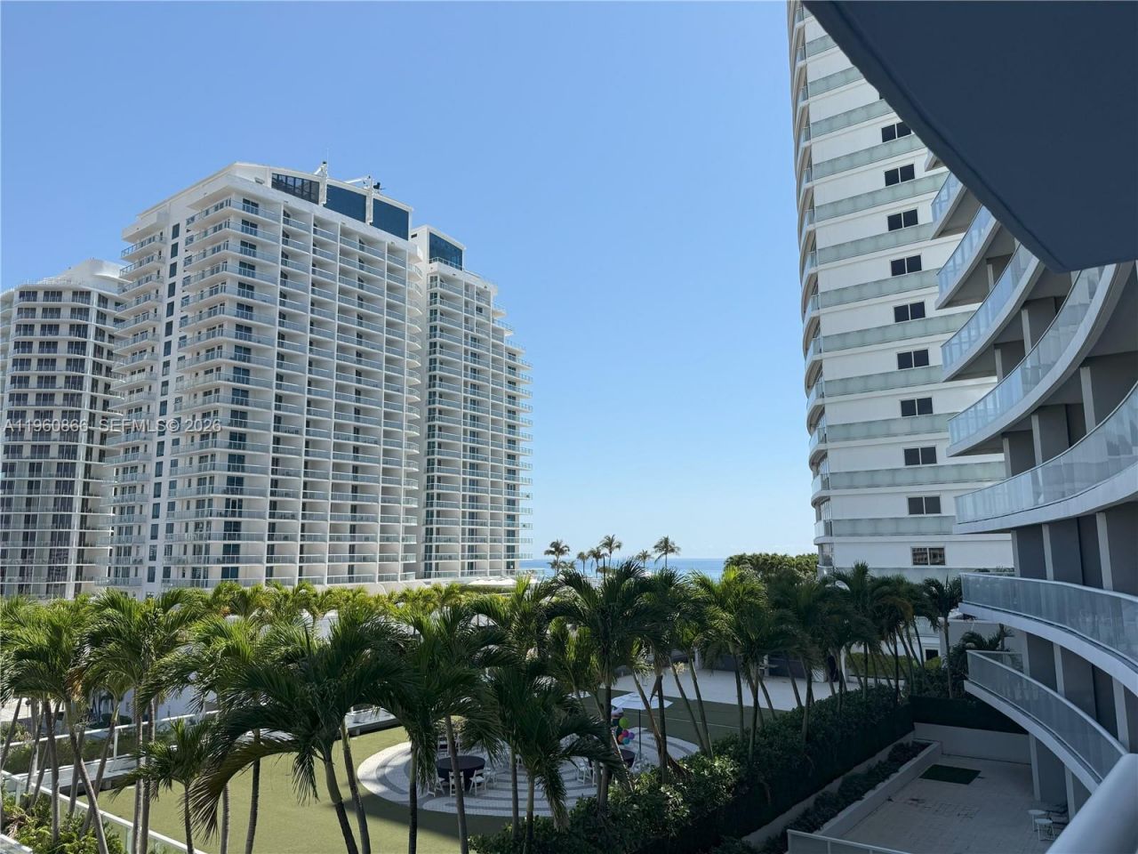 3101 Bayshore Dr , Unit 704, Fort Lauderdale, FL 33304 Photo