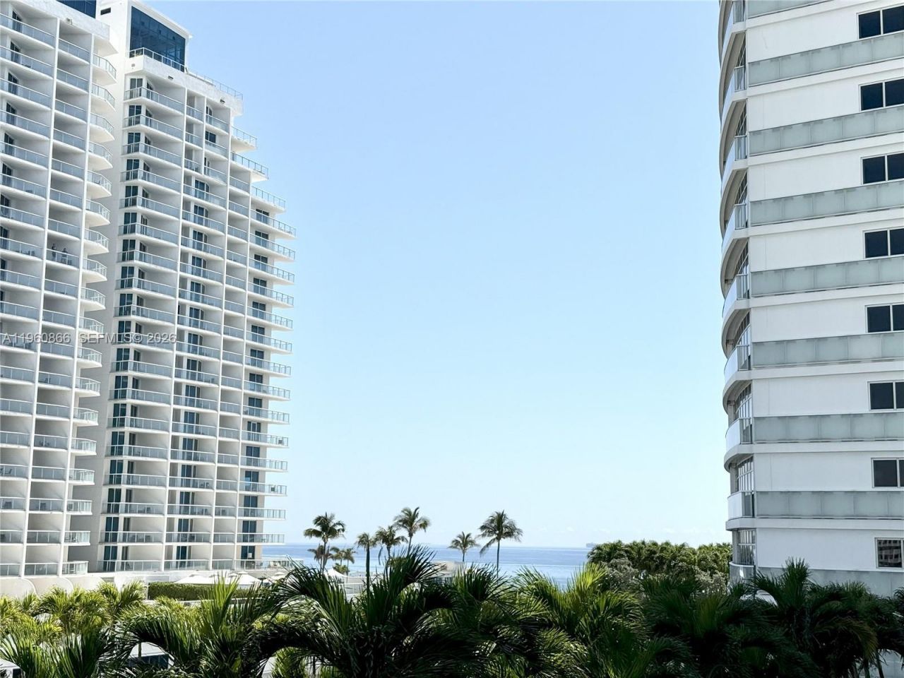 3101 Bayshore Dr , Unit 704, Fort Lauderdale, FL 33304 Photo