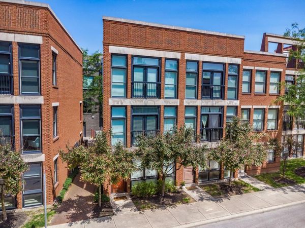 802 N 4th Street, Unit 802, Columbus, OH 43215