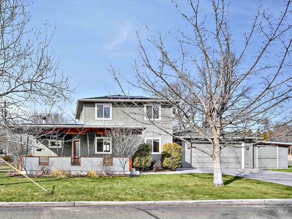 742 E State St, Boise, ID 83712