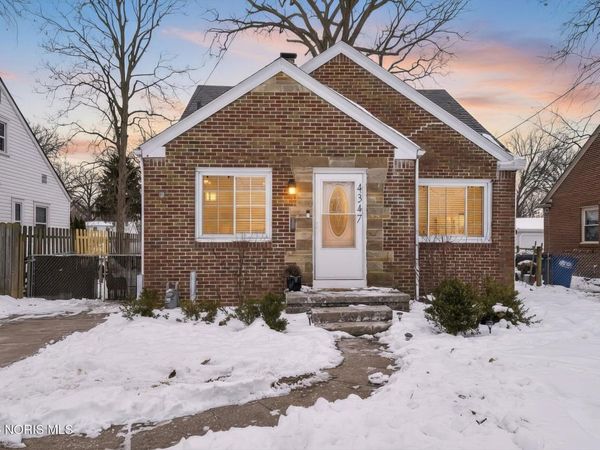 4347 S Detroit Avenue, Toledo, OH 43614