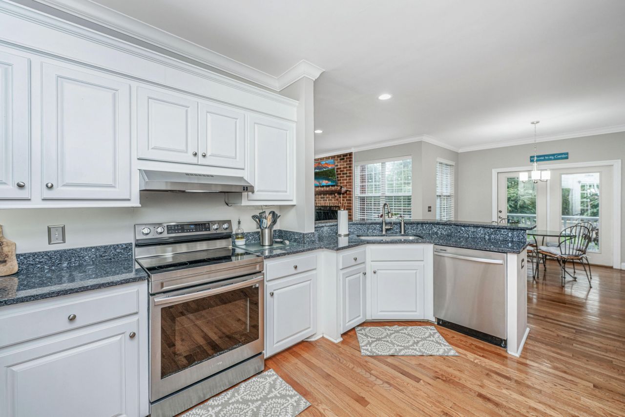 1155 Highway 61 Photo 21