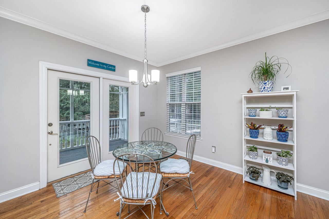 1155 Highway 61 Photo 25