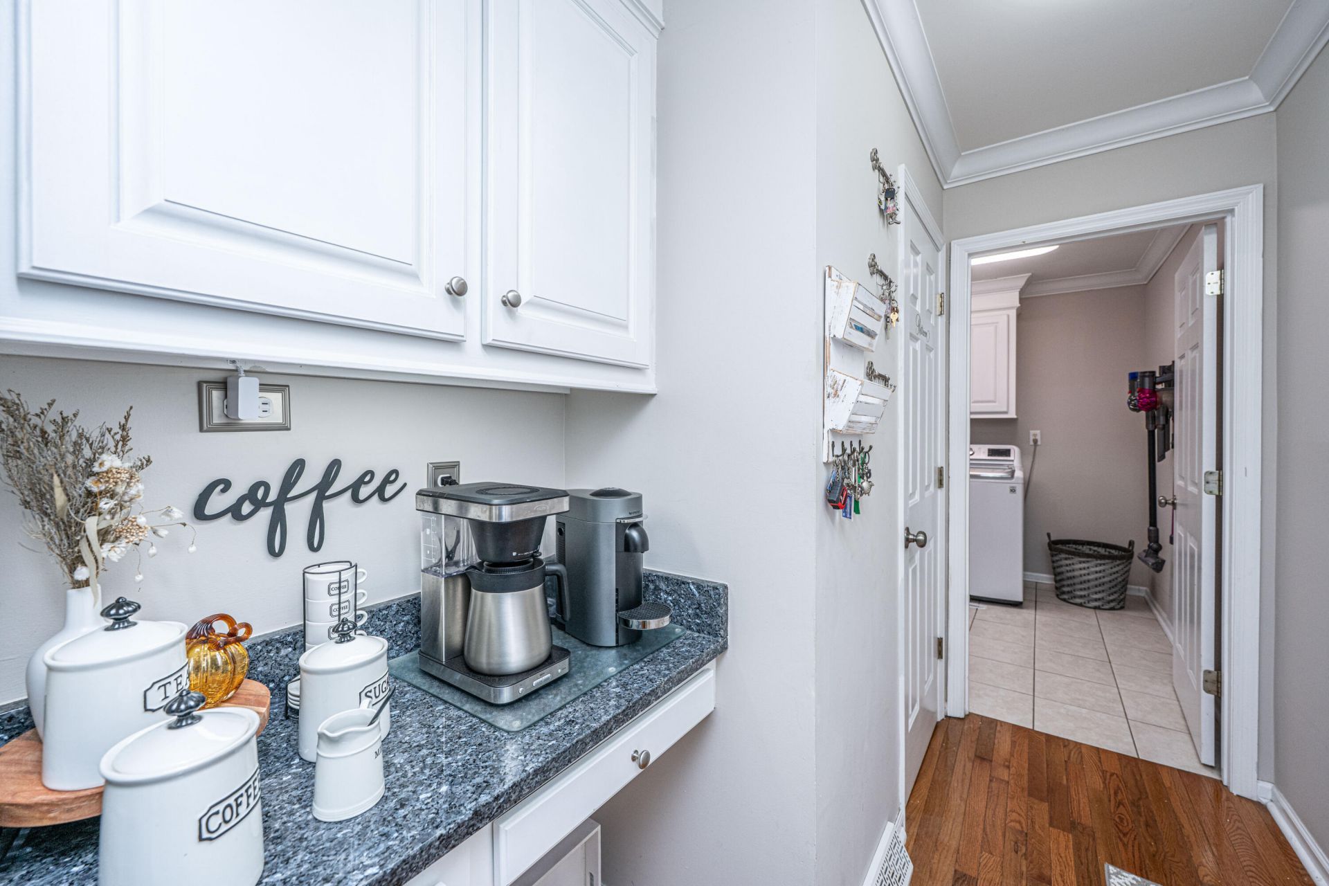 1155 Highway 61 Photo 25