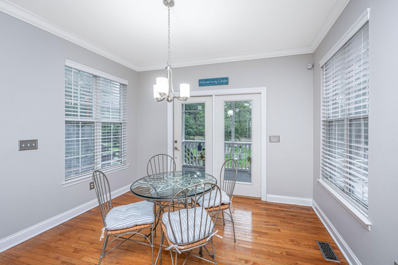 1155 Highway 61 Photo 26