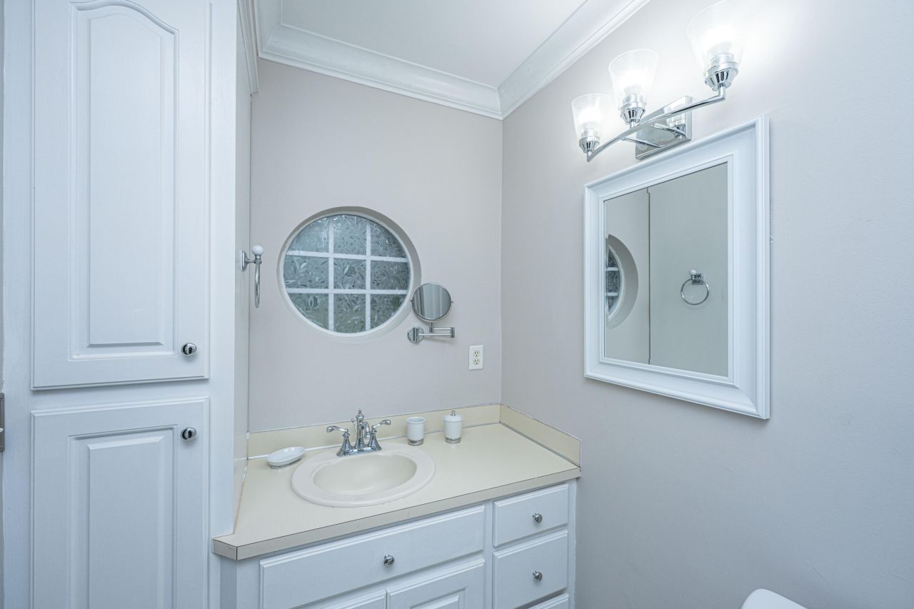 1155 Highway 61 Photo 38