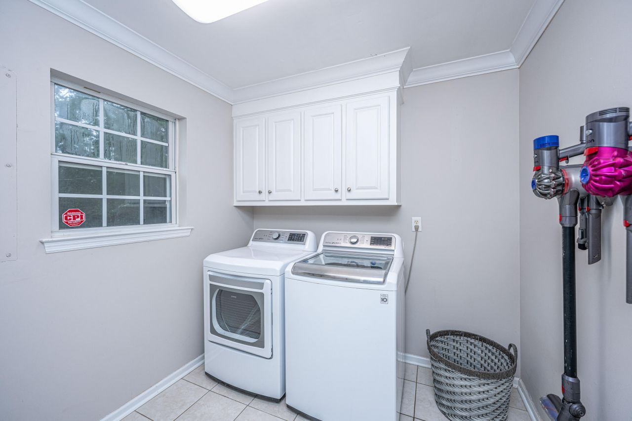 1155 Highway 61 Photo 45