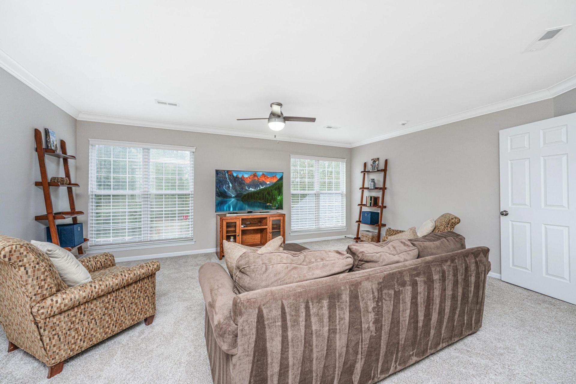 1155 Highway 61 Photo 48