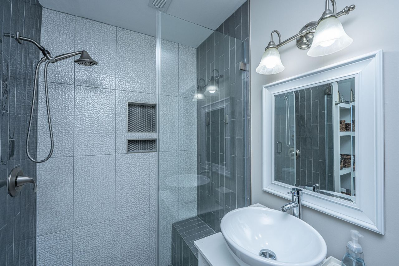 1155 Highway 61 Photo 52