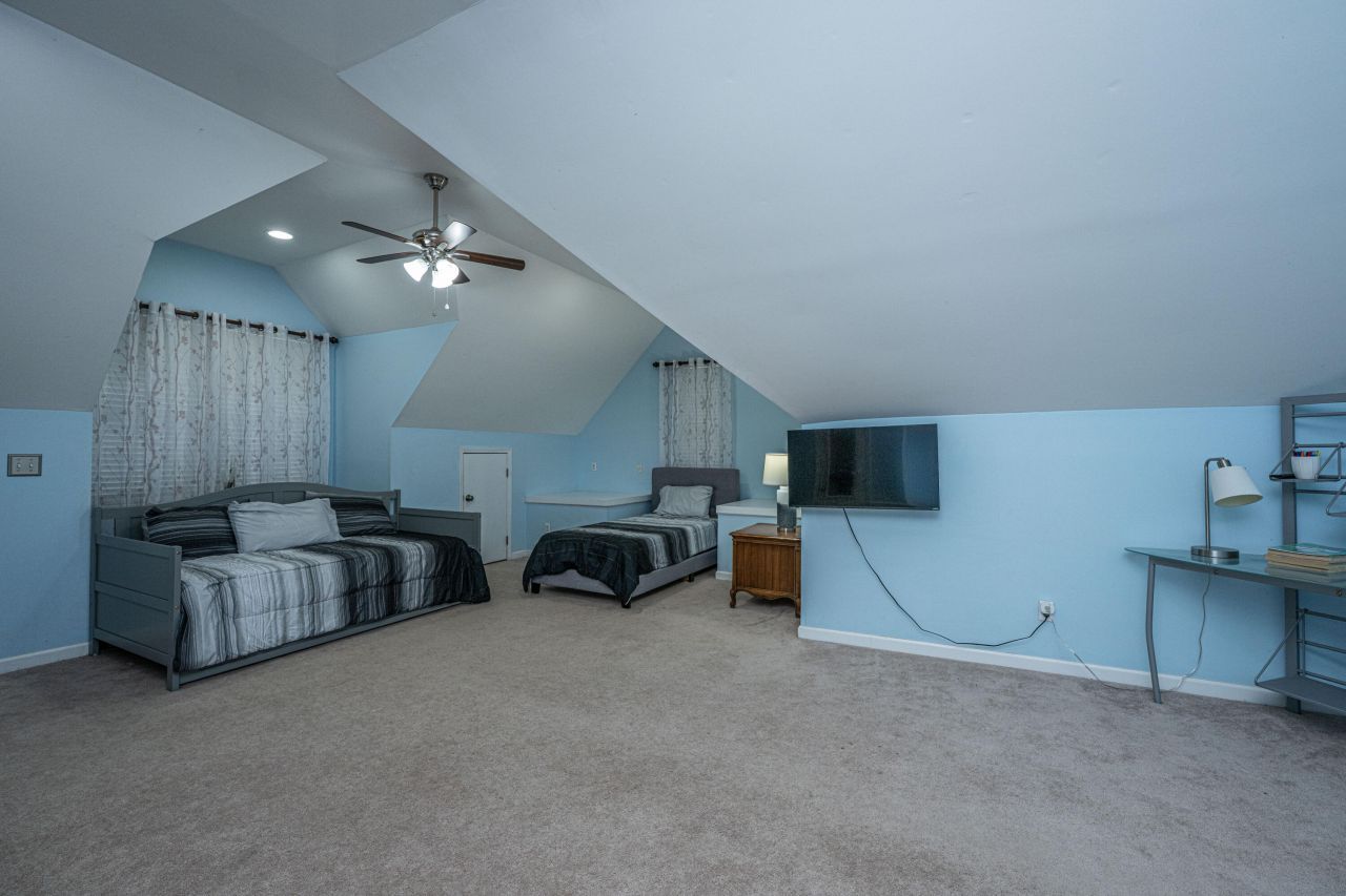 1155 Highway 61 Photo 55