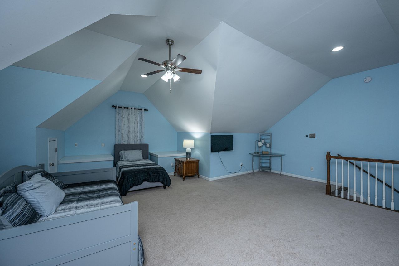 1155 Highway 61 Photo 56