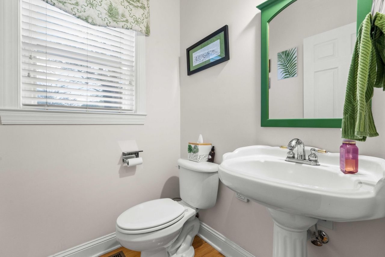 1480 Country Club Circle Photo 25