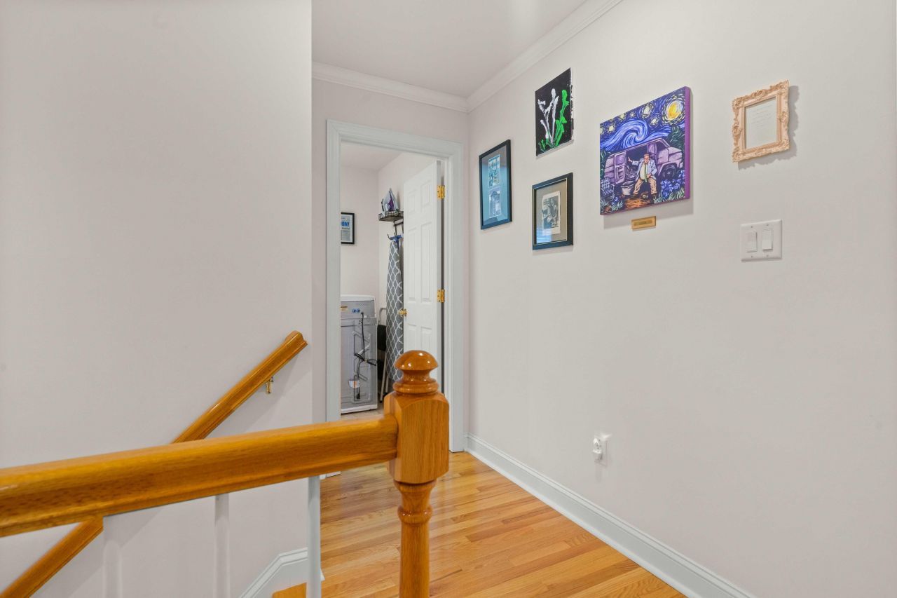 1480 Country Club Circle Photo 32