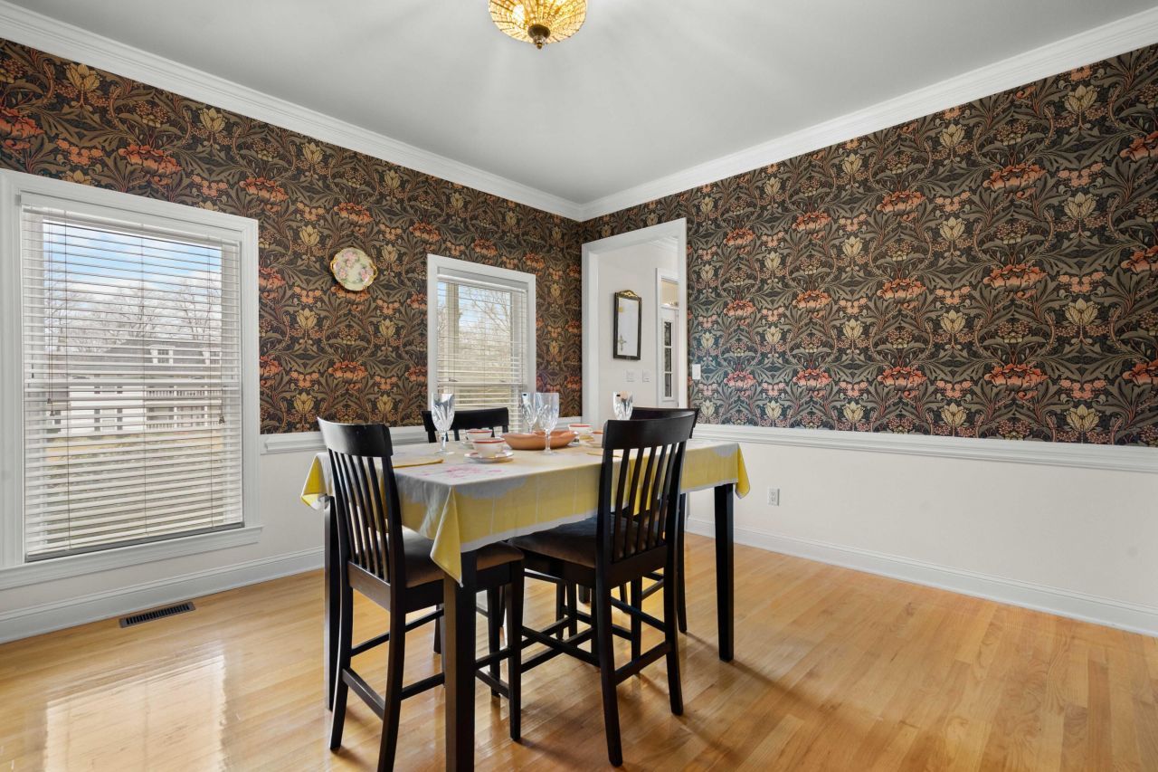 1480 Country Club Circle Photo 7